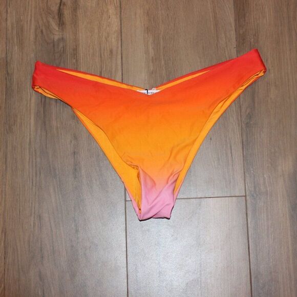 NWT WeWoreWhat Delilah Bikini Bottom in baby pink Multi Women's Size Large - Picture 5 of 7